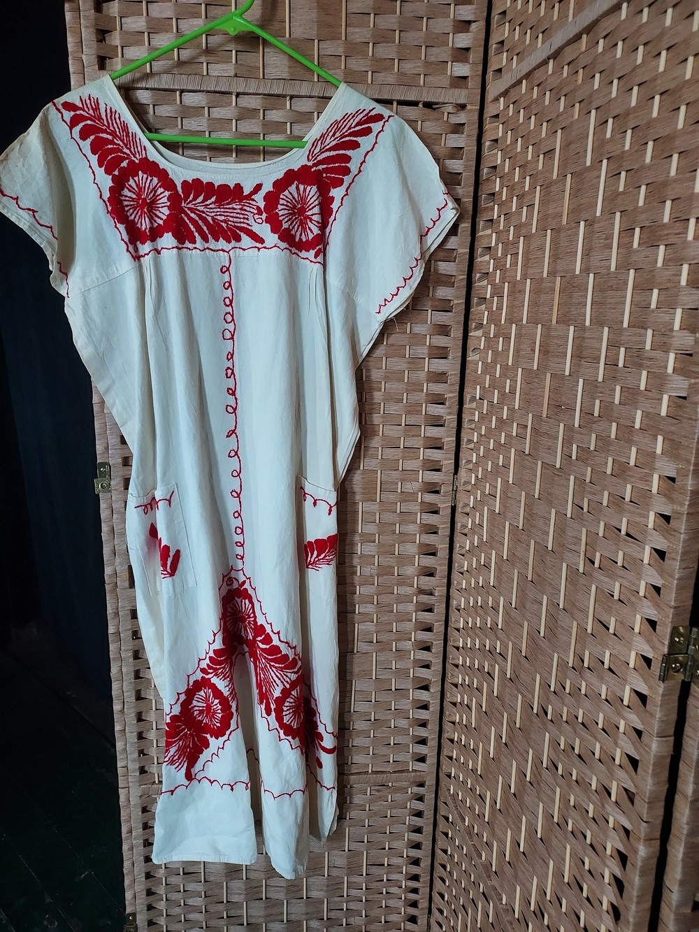Handmade Mexican Embroidered Dress | White & Red Floral Folk Art | XL